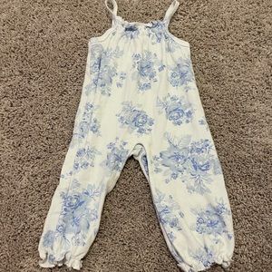 Laura Ashley baby girl 12 months Romper